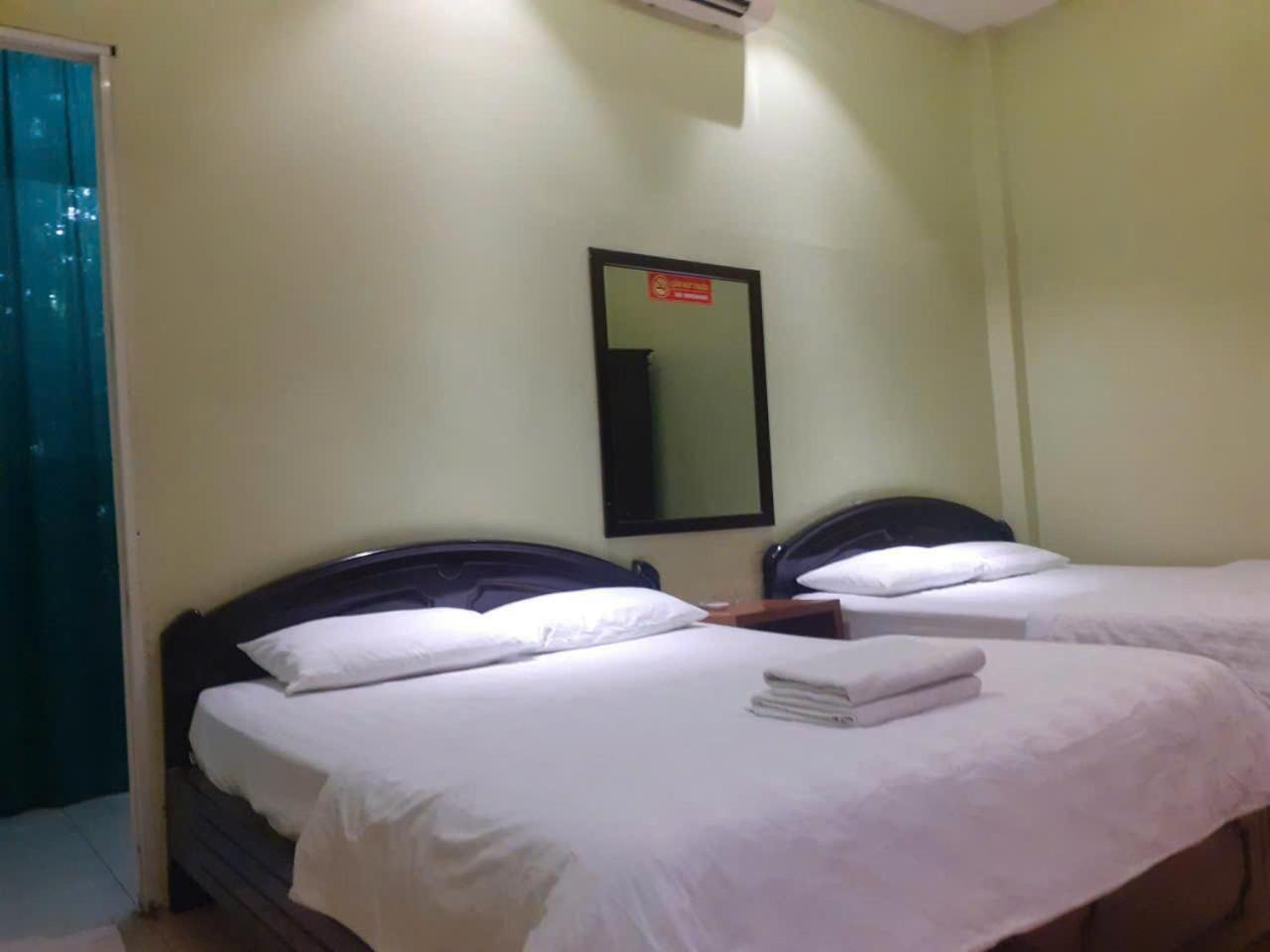 Nha Nghi An Phu Hotell Hanoi Exteriör bild