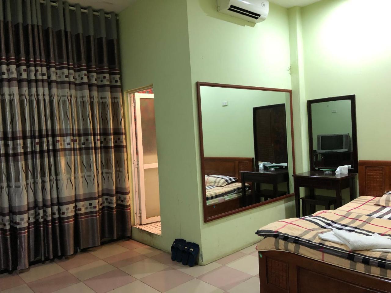 Nha Nghi An Phu Hotell Hanoi Exteriör bild