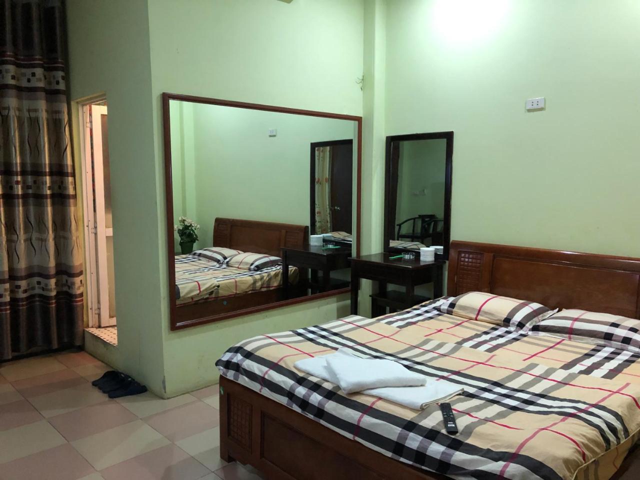 Nha Nghi An Phu Hotell Hanoi Exteriör bild